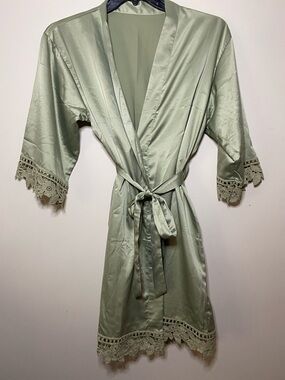 WOMENS Sage green Satin-Look Fabric short robe crochet lace detailed  OSFM